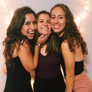 Meet your Posher, Natalie